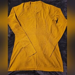 Lululemon long sleeve top